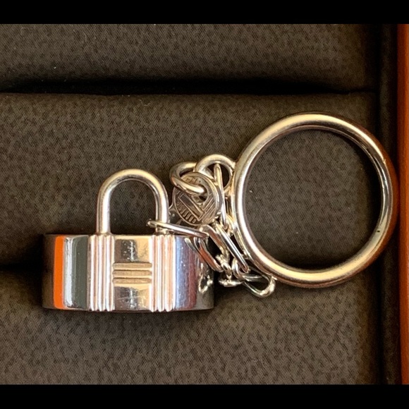 🔴SOLD🔴 Hermes Alpha Kelly Double Ring. Size 48, 50 - Picture 14 of 14